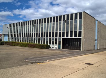 DTZ Investors complete letting to Selco at Mitcham Industrial Estate