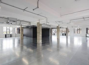 Refurbished office available to let in Islington